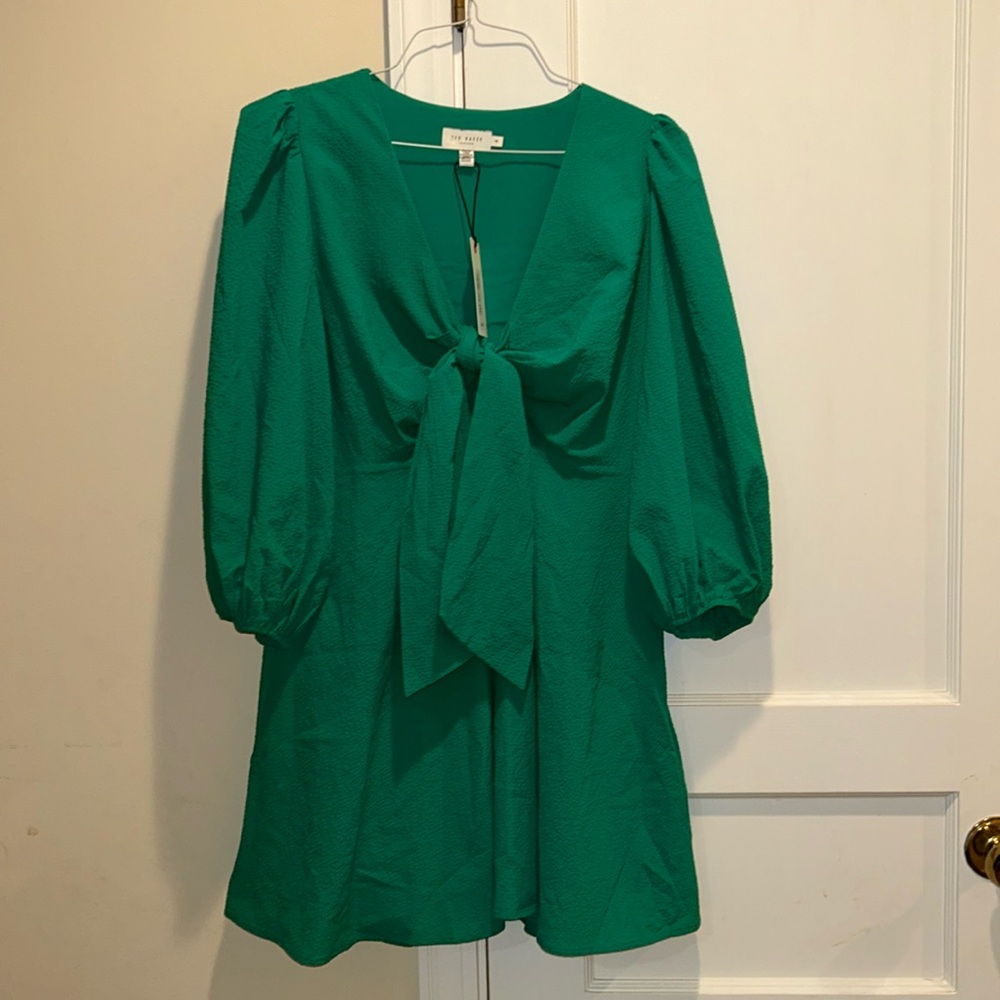 Ted Baker NWT size 4. Green Jozelyn tie-front dress, balloon sleeves